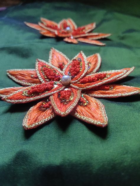 3d Aari Embroidery, Flower Aari Work Blouse Designs, 3d Aari Work Design, Aari Work Flower Designs, 3d Aari Work Blouse Design, 3d Aari Work, 3d Work Embroidery Blouse, Aari Stitches, Aari Motif