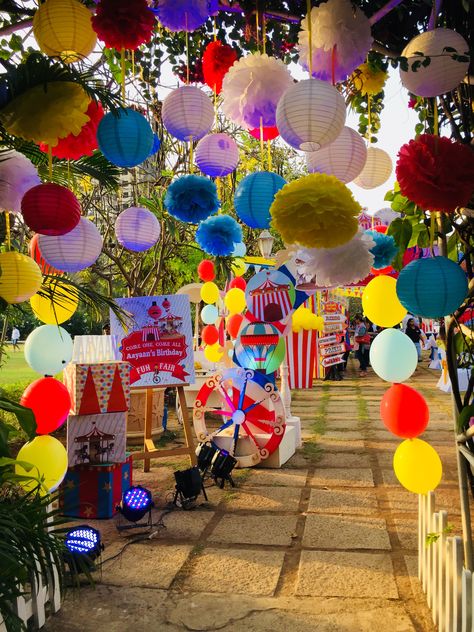 Fun Fair theme party Fun Fair Birthday Party, Funhouse Party Theme, Street Fair Decorations, Tourist Party Theme, Carnival Event Decor, Rio Carnival Theme Party Decorations, Brazil Carnival Theme Party, Fair Theme Party, Rio Carnival Theme Party