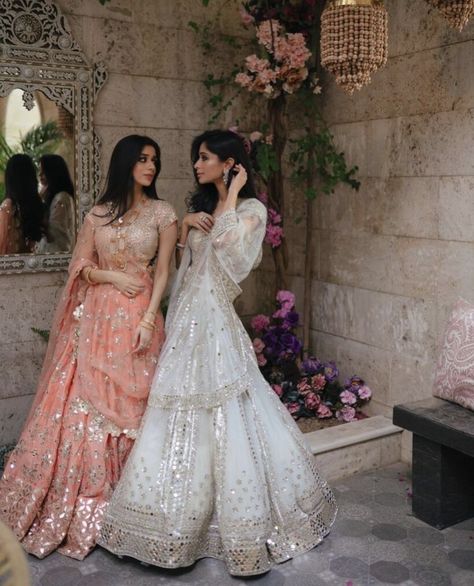 Pastel, Indian Bride Sister Outfit, Wedding Lehnga Bride Sister, Pakistani Brides Sister Dresses, Pakistani Wedding Outfits Sisters Bridesmaid Dresses, Desi Wedding Dresses Bridesmaid Outfits, Wedding Looks Indian Sister, Pakistani Wedding Wear For Sister, Pakistani Wedding Outfits Sisters