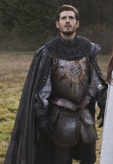 Prince Philip - Once Upon a Time Medieval Clothing, Julian Morris, العصور الوسطى, Medieval Aesthetic, Mode Retro, Armadura Medieval, Fantasy Costumes, Fantasy Armor, Fantasy Aesthetic