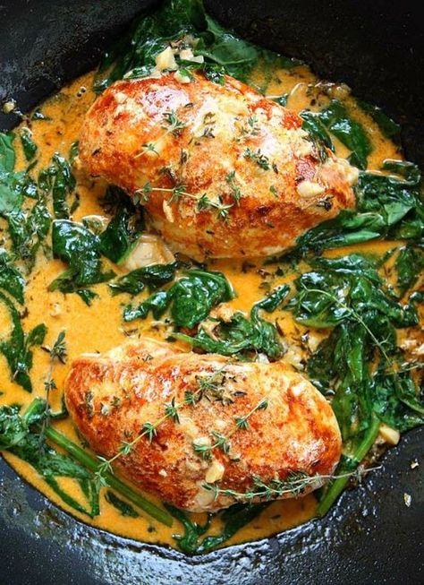 Paprika Chicken & Spinach with White Wine Butter Thyme Sauce | thekitchenpaper.com Sautéd Mushrooms, Thyme Sauce, Resepi Ayam, Spinach Chicken, Wine Butter, Chicken Spinach, Paprika Chicken, Chicken And Spinach, Kitchen Paper