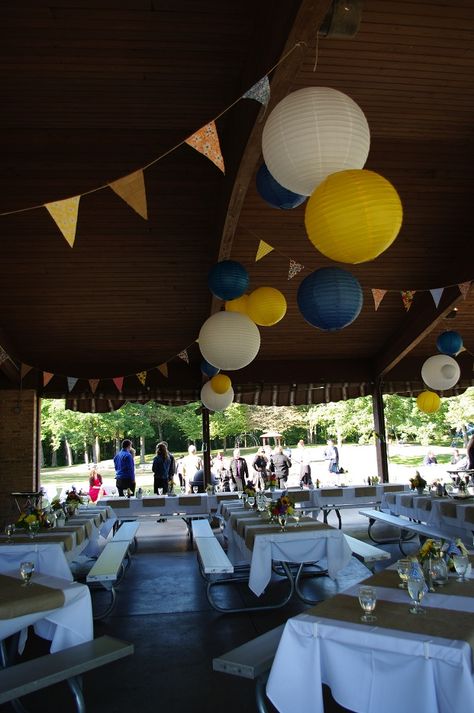 Park Gazebo Birthday Decorating Ideas, Park Pavilion Birthday Party Decorations, Park Pavilion Graduation Party, Pavillion Decoration Ideas, Park Decorations Birthday, Park Pavilion Party Decorations, Pavilion Decorating Ideas Party, Park Bbq Party, Grad Party At Park Shelter