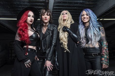 Loved touring with these Queens 🙏 @officiallzzyhale @ashcostello @mixiofficial #empowering Photo by @jeremysaffer Tumblr, Maria Brinks, Women Musicians, Ash Costello, Ashley Costello, Rock Girls, 16th Birthday Outfit, 1980’s Fashion, Maria Brink