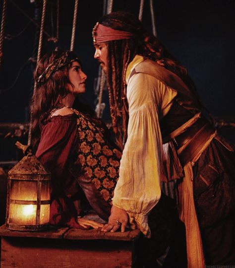 Jack & Angelica Film Facts, Steampunk Pirate Costume, On Stranger Tides, Kaptan Jack Sparrow, Johny Depp, Johnny Deep, Sweeney Todd, Movie Facts, Captain Jack Sparrow