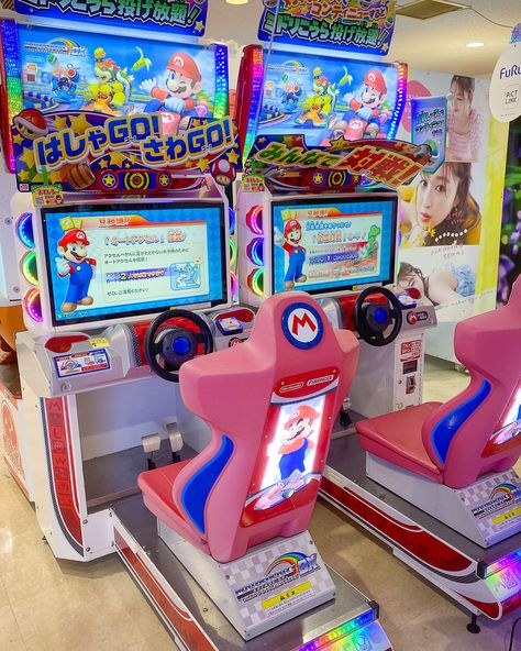 Kawaii, Japanese Arcade Machine, Japan Arcade Aesthetic, Japan Kawaii Aesthetic, Japanese Arcade Aesthetic, Tokyo Arcade, Mario Kart Aesthetic, Arcade Japan, Kawaii Arcade