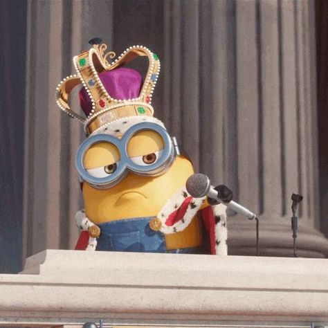 King Bob - Minions | Minions funny, Minions wallpaper, Minions bob Minions, King Bob, Minions Minions, Funny Minions, Cute Minions, Minions Wallpaper, Mic Drop, Minions Funny, Animated Gif