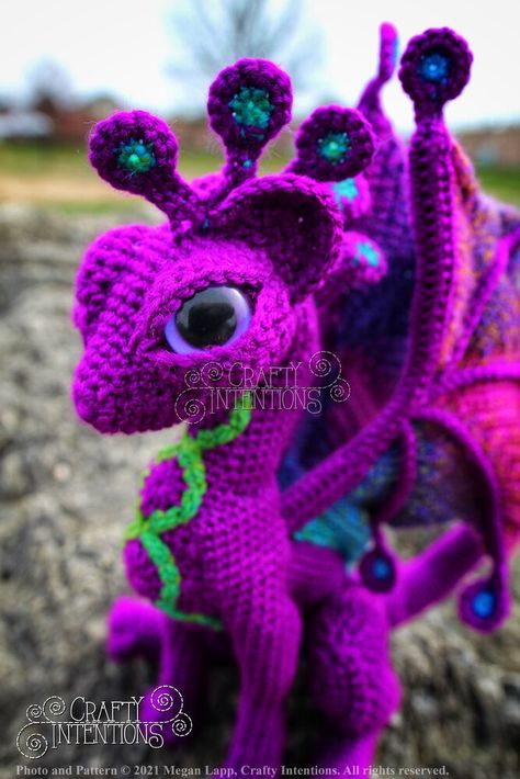 Fairy Cat Dragon Crochet Pattern Amigurumi Patterns, Crafty Intentions, Cat Dragon, Fairy Cat, Crochet Dragon Pattern, Easy Crochet Animals, Crochet Dinosaur, Faux Floral Arrangement, Crochet Cow