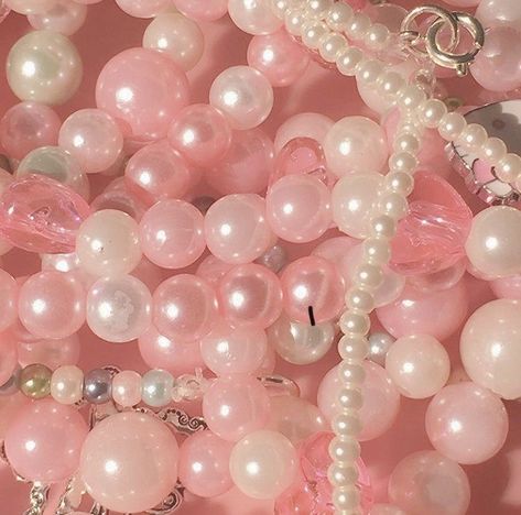 charlotte la bouff aesthetic | the princess and the frog Pink Academia Aesthetic, Flora Aesthetic, Pearls Aesthetic, Charlotte La Bouff, Pink Princess Aesthetic, Pearl Aesthetic, Pink Academia, Flora Winx, Soft Pink Theme