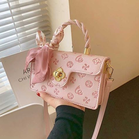 none Pink Handbag, Kawaii Bags, Sacs Design, Luxury Bags Collection, Oil Bag, Aesthetic Bags, Pink Shoulder Bag, Japanese Kawaii, Pola Gelang