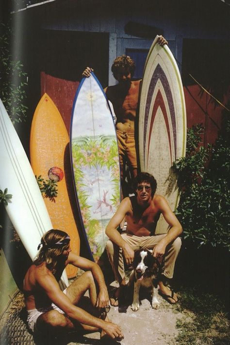 Surfing in the 70s Surf Vintage, Retro Surf, Dog Print Art, Vintage Surf, Surfing Photography, Surf Life, Surf Beach, Photo Vintage, California Dreamin'