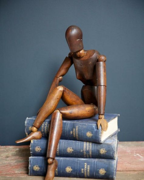 . Drew Pritchard Antiques, Wood Mannequin, Drew Pritchard, Wooden Mannequin, Artist Mannequin, Salvage Hunters, Wooden Man, Mannequin Art, Howl’s Moving Castle