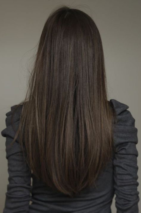 Brown Hair Shades, Asian Haircut, Brown Ombre Hair, Straight Hair Cuts, Haircuts Straight Hair, Haircuts For Long Hair, Long Straight Hair, Asian Hair, Long Hair Cuts