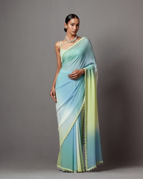 Ombre Saree Color Combos, Blue And White Saree, Rainbow Saree, Saree Border Designs, Crystal Blouse, Sari Designs, Ombre Saree, Saree Inspiration, Green Sari