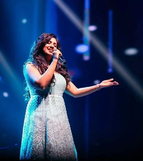 Shreya Ghoshal Hd Wallpaper, Armpit Girl, Vrindavan Photography, Vrindavan Photography Pictures, Faith Hope Love Tattoo, Hanuman Hd, Alphabet Tattoo, Best Music Artists, Alphabet Tattoo Designs