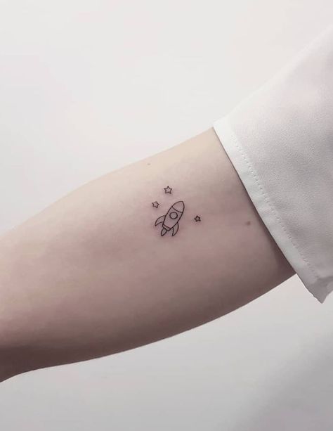 Rocket Ship Tattoo, Physics Tattoos, Spaceship Tattoo, Emoji Tattoo, Rocket Tattoo, Minimal Tattoo Ideas, Saturn Tattoo, Minimal Tattoo Designs, Astronaut Tattoo