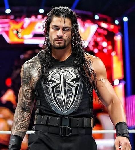 THE @WWE MOST FAMOUS SUPERSTAR IS @ROMANREIGNS  @ROMANREIGNS FANS FOLLOW ME ➡@ROMAN_REIGNS__FANS⬅  FOR NEW UPDATES OR MORE DETAILS &… Reign Outfits, Roman Reign, Samoan Dynasty, Joe Anoaʻi, Roman Regins, Wwe Superstar Roman Reigns, Roman Reings, Bray Wyatt, Wwe World