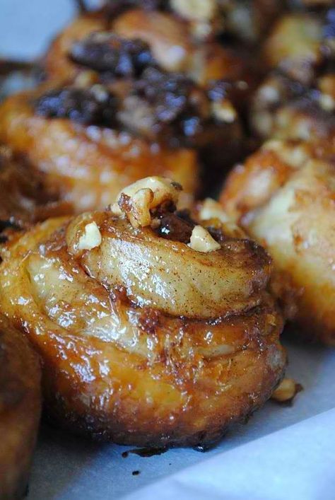 Ina Garten, Sticky Buns Recipe, Best Ina Garten Recipes, Barefoot Contessa Recipes, Sticky Buns Recipes, Pecan Sticky Buns, Buns Recipe, Breakfast Sweets, Sticky Buns