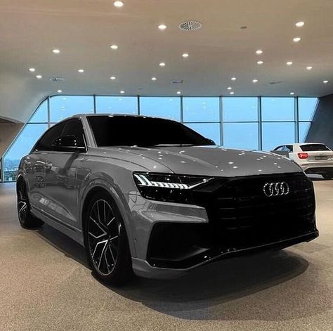 Audi - nice image Couple Cars, Luxury Cars For Women, Xe Bugatti, Car Organizing, Cars 2023, Cars Painting, Cake Car, Car Organizers, Cars Decorations