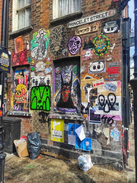 Uk Street Aesthetic, Underground London Aesthetic, Brick Lane Aesthetic, London 2000s Aesthetic, Brick Lane London, London Aesthetic Grunge, East London Aesthetic, 70s Punk Aesthetic, Uk Aesthetic