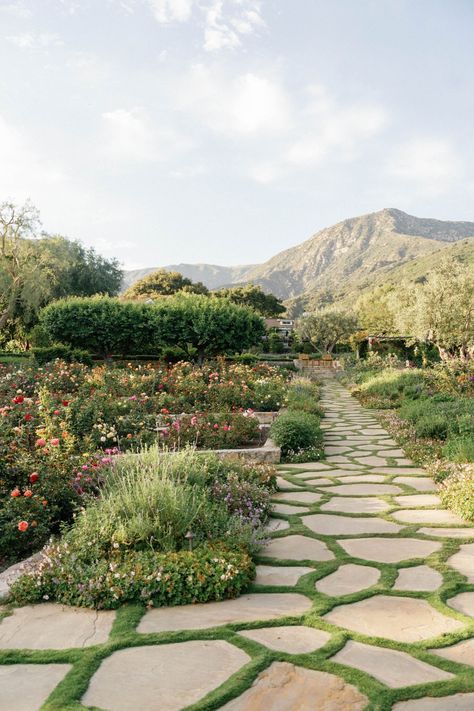 Santa Barbara Wedding Venue: San Ysidro Ranch - oliviamarshall.com Carmel Valley Ranch Wedding, Rosewood Miramar, San Ysidro Ranch Wedding, Most Beautiful Wedding Venues, Carmel Valley Ranch, Santa Barbara Wedding Venue, Calamigos Ranch Wedding, Downtown Santa Barbara, San Ysidro Ranch