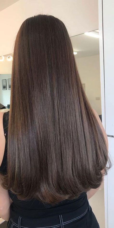 Gorgeous Hair Colour Ideas That Worth Trying – Cool Brown Vibes Brown Hair Looks, Brown Hair Inspo, Fesyen Rambut, Vlasové Trendy, Gorgeous Hair Color, Beautiful Hair Color, Haircuts Straight Hair, Haircuts For Long Hair, Hair Inspo Color