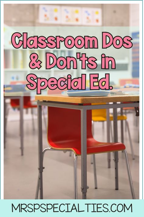 The choices special education teachers and therapists make in classroom decor significantly impacts classroom and behavior management. Click to read what you should and shouldn't do as well as some areas to pause and think about first. Teacher Area Decor, Small Sped Classroom Setup, Sdc Classroom Ideas, Sped Room Layout, Behavior Classroom Decor, Special Education Room Decor, Behavior Management In The Classroom Special Education, Special Education Classroom Setup Resource Room, Self Contained Classroom Decor