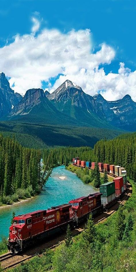 Seni Arab, Canadian Pacific Railway, Train Pictures, Banff National Park, Alam Yang Indah, Alam Semula Jadi, Alberta Canada, Beautiful Places To Travel, Train Travel