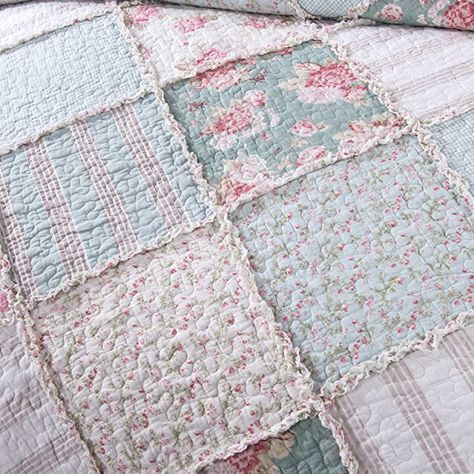 Pastel, Patchwork, Ruffle Bedspread, Ruffle Quilt, Shabby Chic Quilts, Patchwork Bedspread, Floral Bedspread, Patchwork Clothes, Quilt Square Patterns