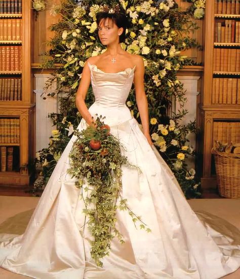 Victoria Beckham | Vera Wang's 10 greatest wedding dresses | Vogue Paris Carrie Bradshaw Wedding Dress, Victoria Beckham Wedding Dress, Wedding Dresses 90s, Victoria Beckham Wedding, Bollywood Wedding Dress, Beckham Wedding, Most Expensive Wedding Dress, 90s Wedding Dress, Celebrity Wedding Hair