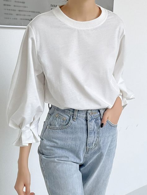 White Casual Collar Long Sleeve Fabric Plain  Embellished Slight Stretch Spring/Fall Women Tops, Blouses & Tee White 3/4 Sleeve Shirt, Plain White Blouse, Flowy White Blouse, Minimalist Blouse, Basic Blouses, White Long Sleeve Shirt, Flounce Sleeve, Clothes Inspiration, Basic Tops