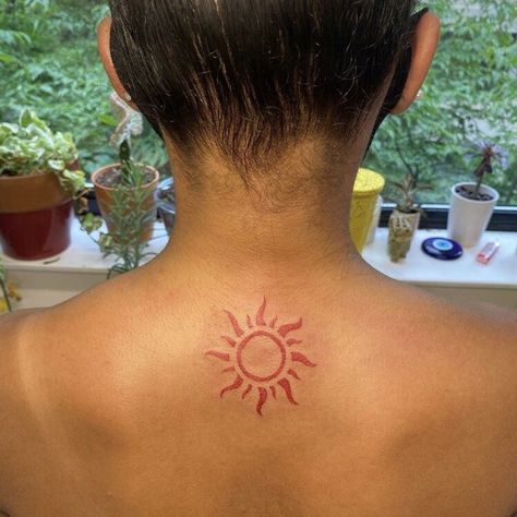 Red Sun Tattoo Small, Red Tattoos Brown Skin, Red Ink On Brown Skin Tattoo, Sun Tattoo Red Ink, Red Sun Tattoo Shoulder, Red Sun Tattoo Black Women, Sun Finger Tattoos For Women, Red Tattoo Women, Sun Tattoo Back Of Neck