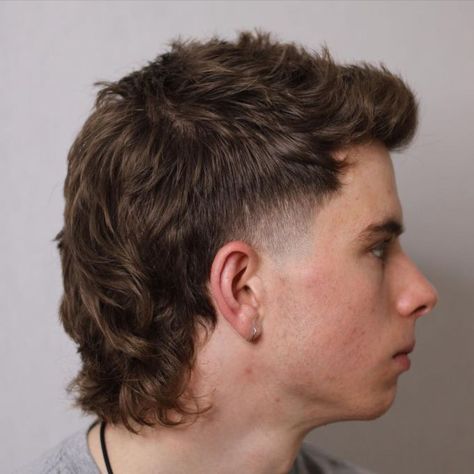 Mullet Haircut for Men with Wavy Hair Cute Mullets Guys, Guys With Mullets, Guys Mullet, Mullet Cut Men, Mens Mullet Hairstyle, Mullet Haircut For Men, Mullets For Men, Men With Wavy Hair, Wavy Hairstyles For Men