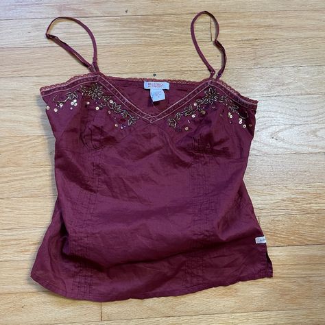 Authentic Hollister Cotton Sequin Tank Cami Tank.New With Tag. Size Small. Very Rare. I Purchased This In The Early To Mid 2000s, Y2k Era. It Has Never Been Worn. I Just Found A Lot Of My Old Vintage Hollister And Abercrombie Items From That Era In My Storage Unit, Check Out My Other Listings If You're Interested In Brand New With Tag Unworn Vintage Hollister And Abercrombie From The 2000s. They Were Purchased From 2001-2007 Mostly. New With Tag. Cute Sequin Tops, Y2k Striped Shirt, Cute Flowy Tank Tops, 2004 Fashion Outfits, Colorful Tank Tops, My Dream Clothes, Hollister Babydoll Top, 2000s Tank Top, Walmart Top