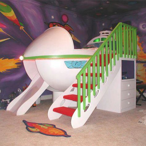 Buzz light year bed!! This is happening when I have a little boy!!!! Spaceship Bed, Rocket Bed, Toy Story Bedroom, Space Bed, Kids Car Bed, Toy Story Room, Boys Bed, Disney Bedding, Disney Bedrooms