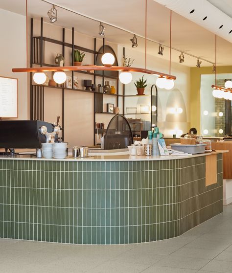 Bright Cafe Design, Mid Century Modern Bakery, Trendy Retail Store Design, High End Coffee Shop, Breakfast Restaurant Interior, Minimal Restaurant Design, Funky Coffee Shop, Cafe Counter Ideas, Cute Cafe Interior