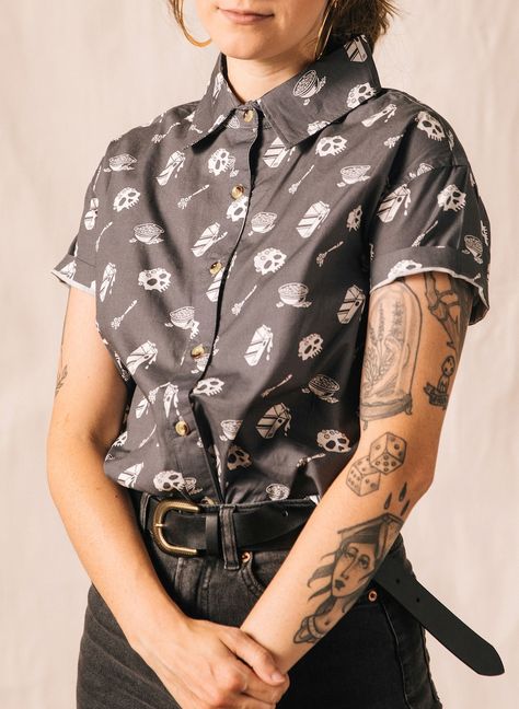 Mens & Womens Cereal Killer Fun Casual Woven Button up Shirt, Breakfast Shirt, Funny Cereal Shirt, True Crime, Skulls, Hawaiian Shirt - Etsy Edgy Outfits, Suits For Women Prom, Enby Fashion, Lesbian Outfits, Cereal Killer, Outfits Grunge, May 23, All About Fashion, Button Up Shirt