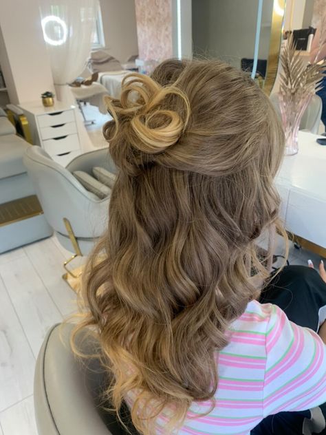 Curled Half Up Half Down Hair, Short Half Up Half Down Curly Hair, Bouncy Half Up Half Down, Cute Prom Hair For Short Hair, Half Up Half Down Ball Hair, Curly Half Up Half Down Hairstyles Prom, Prom Curls Short Hair, Half Up Half Down Formal Hair Medium, Half Up Medium Hair