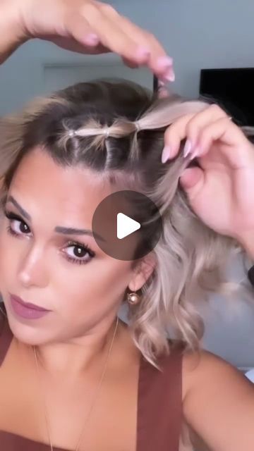 Shoulder Hair Styles Ideas, Style For Short Hair Women, Cute Easy Braids For Medium Hair, Easy Hair Back Styles, Water Park Hairstyles Short Hair, Short Hair Updo For Work, Half Up Hair Medium Length, Cute Short Hair Updos Simple, Short Hair Workout Hairstyles