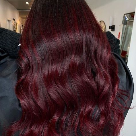 5 Ruby Red Hair Color Ideas & Formulas Dark Purple Hair With Red Highlights, Red Hair Wella Formula, Non Bleach Red Hair, Dark Red Hair Formula, Dark Red Hair Balayage, Ruby Hair Color, Red Hair Gloss, Red Hair No Bleach, Red Hair Formulas