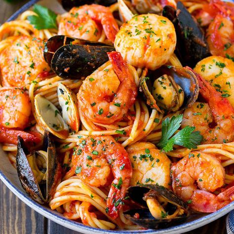 Seafood Pasta #seafoodrecipes #healthyrecipes #pasta Seafood Diablo Pasta, Shrimp Mussels Pasta, Sea Food Pasta Recipes, Chopino Recipe, Garlic Seafood Pasta, Seafood Scampi Recipe, Scallops Dinner, Spaghetti Shrimp, Halloween Dinner Party Food