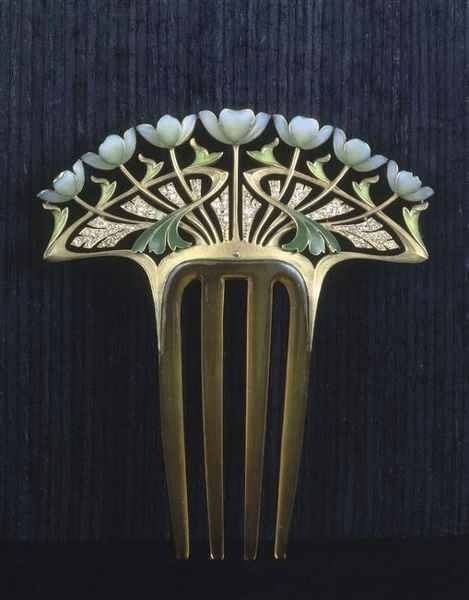 June 20 2017 at 07:45AM from moomindeco Antique Hair Combs, Bijoux Art Deco, Bijoux Art Nouveau, Vintage Hair Combs, Vintage Hair Accessories, Art Nouveau Jewelry, Deco Jewelry, Hair Ornaments, Art Deco Jewelry