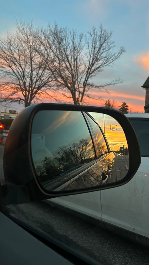 #canada #ottawa #subset #car #driving #mirror #nature #exchangeyear #vibes #aesthetic #sky Nature, Ottawa Aesthetic, Uk Driving, Canada Ottawa, Snap Snapchat, Aesthetic Sky, Ottawa Canada, Vibes Aesthetic, Car Driving