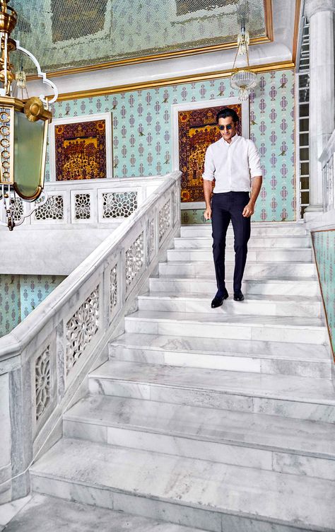 4 Jaipur homes that are nothing short of beautiful palaces | Architectural Digest India Pacho Jaipur, Indian Moodboard, Rajmahal Palace, Padmanabh Singh, City Palace Jaipur, Indian Royalty, India Architecture, Royal History, Pink Art Deco