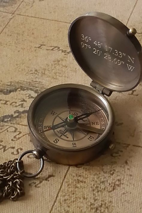 Adventurer Aesthetic, Ancient Explorer, Compass Drawing, Pocket Compass, Vintage Compass, Engraved Compass, Father's Day Gift Ideas, Adventure Gifts, Dark Academia Aesthetic