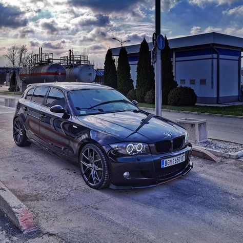 Bmw 116i Modified, Bmw 120, Bmw 116i, Bmw E87, Rich Cars, Bmw Sport, Bmw M1, Mens Toys, Bmw E60