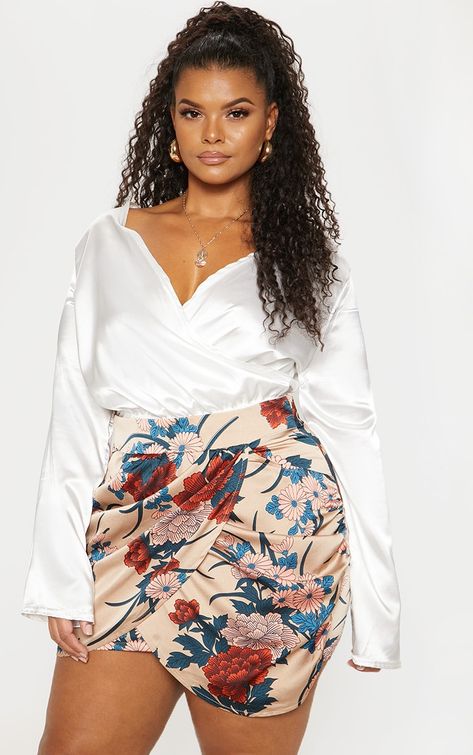 Modern Filipiniana Dress, Leslie Sidora, Filipiniana Dress, Outfit Plus Size, Plunge Bodysuit, Floral Mini Skirt, Plus Size Skirts, Cute Summer Dresses, Satin Skirt