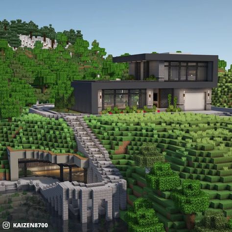 Minecraft Staircase Up Mountain, Modern Builds Minecraft, Modern Minecraft House Ideas, Town Ideas Minecraft, Minecraft Wood Mansion, Minecraft Modern Building Ideas, Minecraft Modern Ideas, Minecraft Houses Modern Mansion, Modern Houses In Minecraft