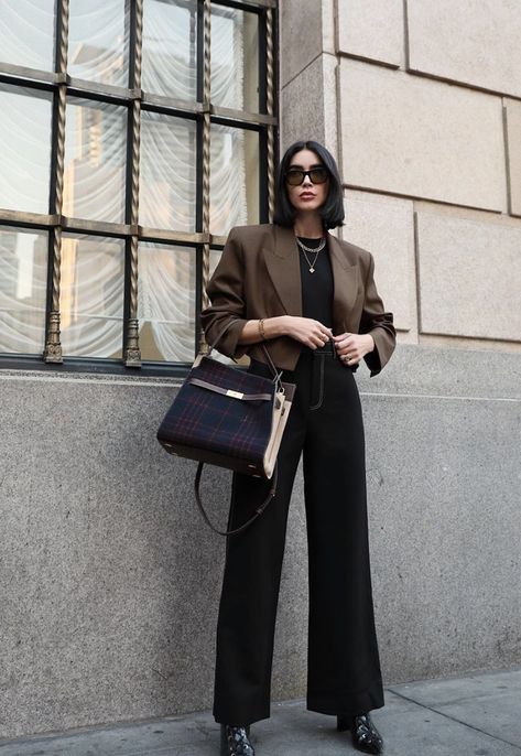Outfits Of The Week: October 28th Crop Blazer Outfit, Cropped Blazer Outfit, Brittany Xavier, Outfits Of The Week, Crop Blazer, Weekly Outfits, Mode Ootd, Looks Street Style, Black Trousers