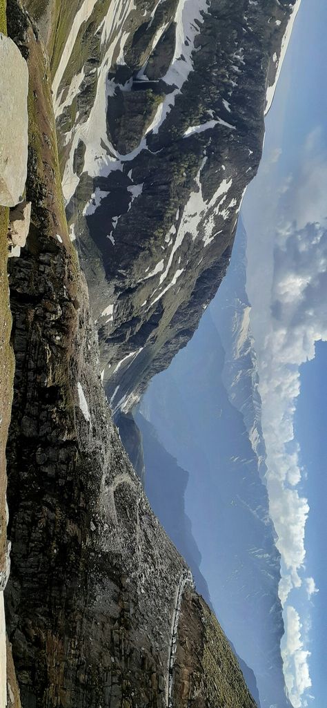 Please see the picture in landscape form ... Please rotate ur phone to see the best.  Guys i clicked this photo with my phone only not with dslr or camera  ....  #manali #snow_mountains #natures_beauty #photography #clouds  #wallpaper Nature, Manali Snow Photography, Rohtang Pass Manali Photography, Manali Aesthetic, Mountain Snap, Mountain Drawing Simple, Manali Photography, Photography Clouds, Clouds Wallpaper