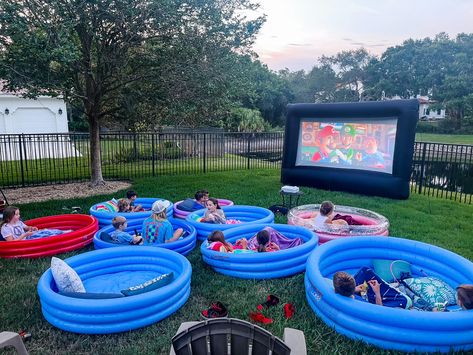 Movie Night Seating, Diy Backyard Movie Night, Backyard Movie Night Party, Diy Backyard Movie, School Pool, Birthday Movie Night, Pool Movie, Summer Movie Night, Outdoor Movie Party